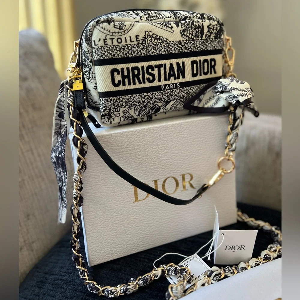 ❤️‍🔥Christian Dior GWP ⭐️ Embroidered Cosmetic Pouch/ beauty crossbody bag⭐️